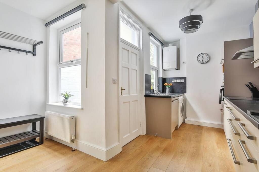 Refurbished Plush Property Great Transport Links Sheffield Eksteriør billede
