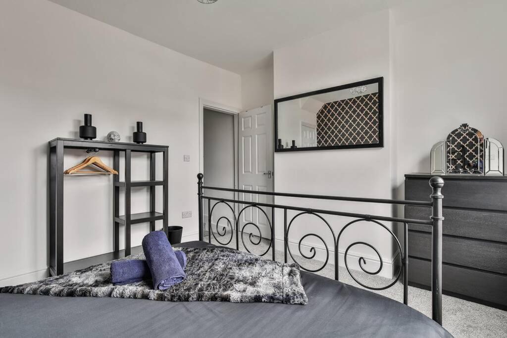 Refurbished Plush Property Great Transport Links Sheffield Eksteriør billede